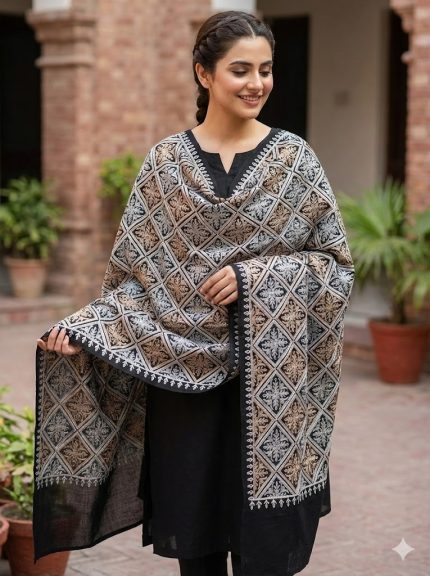 IslamPur Swati Shawl - Black and Gray